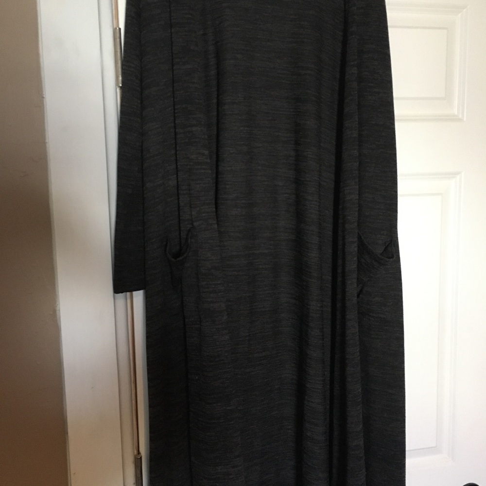 Lularoe small Sarah - Picture 3 of 6